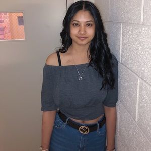 Meet your Posher, Della